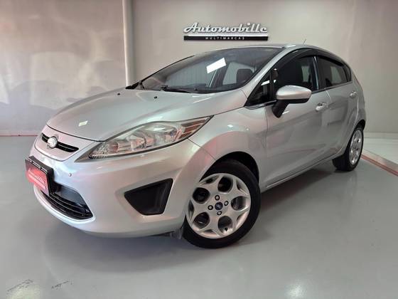 FORD FIESTA 1.6 SE HATCH 16V FLEX 4P MANUAL FORD FIESTA 1.6 SE HATCH 16V FLEX 4P MANUAL